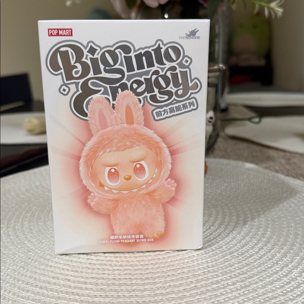 Pop Mart Biginto Energy Labubu 
Brand new unopened 
Hope